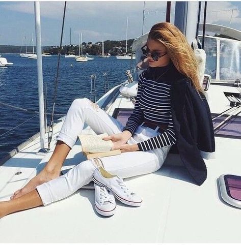 Style Inspiration | Morgan Julia Designs, boat, details, classy, everyday look, fashion, aesthetic, trendy, coastal style, simple, fall style, neutrals, style, outfit, ootd Yacht Outfit, Sailing Fashion, French Riviera Style, Adrette Outfits, Nautical Outfits, Breton Stripes, Sailor Style, Boating Outfit, Sailor Fashion