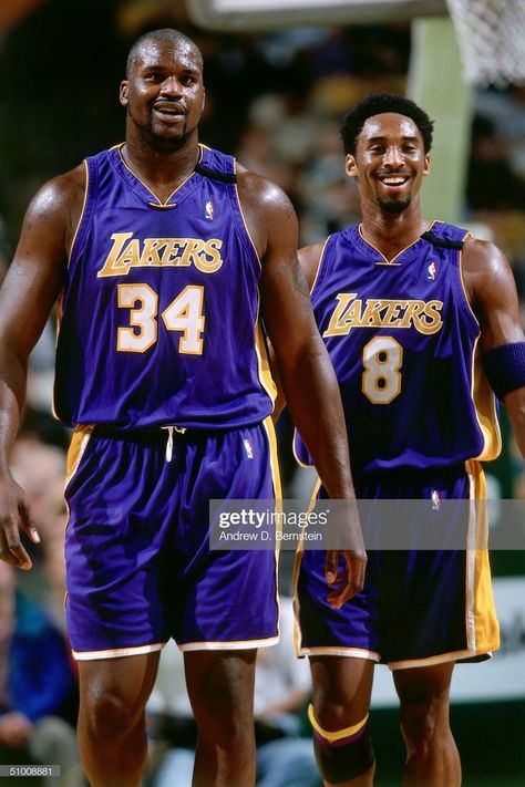 Shaq And Kobe, Basketball Background, Kobe Bryant Nba, Kobe Bryant Pictures, Kobe Bryant Black Mamba, Kobe Bryant Wallpaper, Lakers Basketball, Nba Pictures, Nba Legends