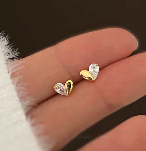 Stud Earrings – Happyzzzsu Gold Earrings Studs Simple, Simplistic Jewelry, Tiny Heart Earrings, Small Earrings Gold, Simple Gold Earrings, Gold Earrings Models, Pretty Jewelry Necklaces, Gold Bridal Jewellery Sets, Simple Stud Earrings