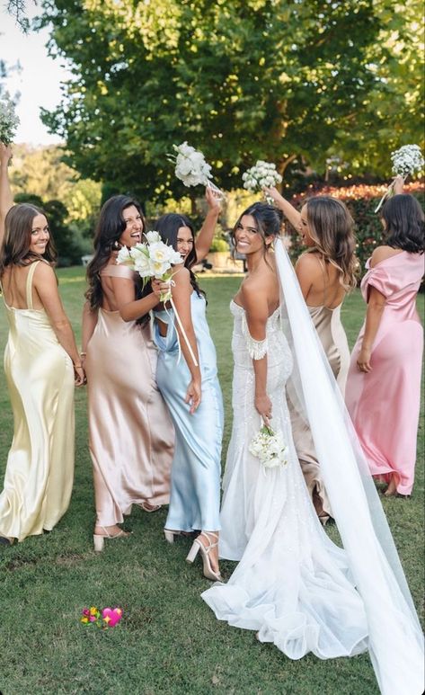 Maid Of Honor Dresses, Pastel Wedding Theme, Pastel Bridesmaids, Pastel Bridesmaid Dresses, Mismatched Bridesmaids, Maid Of Honour Dresses, Dream Wedding Ideas Dresses, Garden Party Wedding, Pastel Wedding