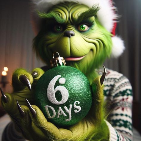 Grinch Days Till Christmas, Grinch Countdown To Christmas, Grinch Sayings, Grinch House, Grinch Meme, Grinch Memes Funny, Santa Decal, Grinch Drawing, Der Grinch