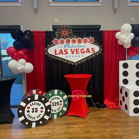 Casino Theme Birthday Party, Las Vegas Themed Party, Vegas Themed Party, Vegas Decorations, Las Vegas Party Decorations, Vegas Party Decorations, Casino Themed Party, Las Vegas Party Theme, Casino Birthday Party