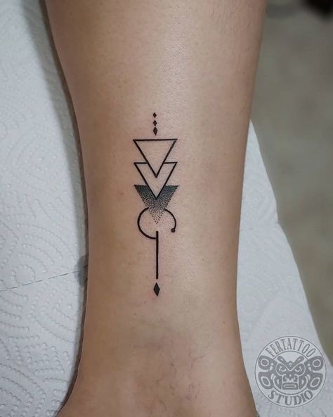 Geometric Triangle Tattoo, Triangle Tattoo Meaning, Triangle Tattoo Design, A Small Tattoo, Simple Tattoos For Guys, Cool Wrist Tattoos, Wrist Tattoos For Guys, Triangle Tattoos, Simple Tattoo Designs