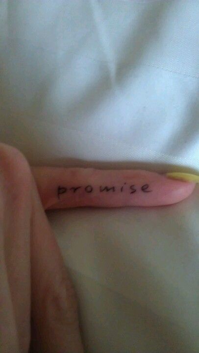 Best friend tattoo! Pinky promise. Promise To Yourself Tattoo, Pinky Promise Tattoos For Women, Simple Weird Tattoos, Party Next Door Tattoos, Pinky Promise Tattoo On Pinky, Intertwined Sewn Together Tattoo, Best Friend Pinky Promise Tattoo, Tattoo Inspo With Meaning, Oliva Rodrigo Tattoo