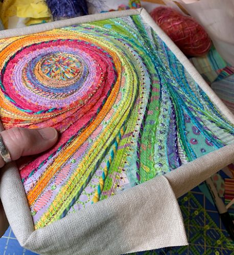 Quilt Collage Ideas, Freeform Quilting, Textile Projects Ideas, Fiber Arts Projects, Creative Quilts, Rainbow Collage, Fabric Art Ideas, Art Quilts Ideas, Art Quilt