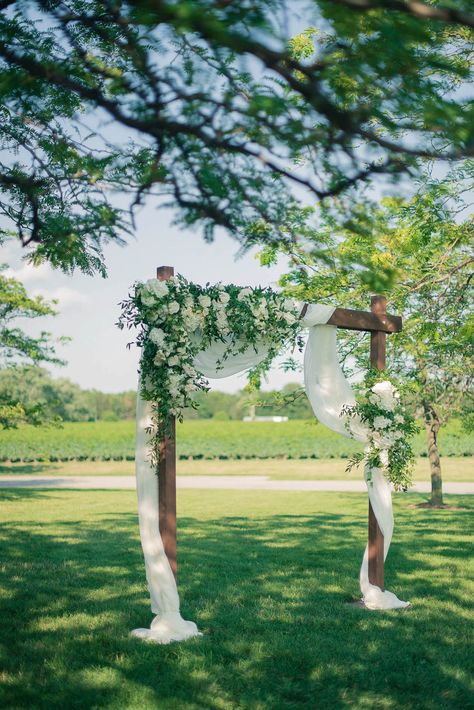 Wooden Wedding Arches, Diy Wedding Arch, Wedding Arbors, Wedding Arch Rustic, Niagara Wedding, Flowers And Greenery, Wedding Arbour, Outdoor Fall Wedding, Wedding Altars