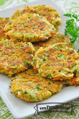 Veggie Fritters, Vegan Patties, Veggie Patties, Patties Recipe, Vegan Meals, Meatless Meals, Veggie Dishes, Vegan Dishes, Vegetable Side Dishes