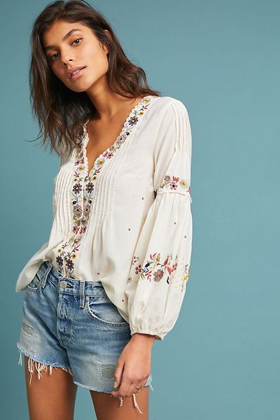 The best boho brands every hippie girl needs to know about Embroidered Tops, Look Boho Chic, Boho Brand, Spring 23, Estilo Hippie, Bohemian Blouses, Mode Boho, Bohemian Tops, Spring Fling