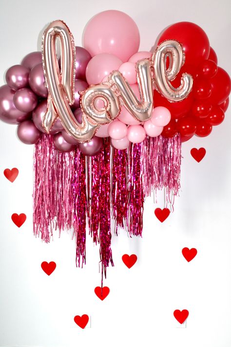 Valentines Balloons Decorations, Valentines Window Display, Valentine Backdrop, Deco Ballon, Valentines Party Decor, Valentine Garland, Valentine Picture, Valentines Balloons, Valentines Day Pictures