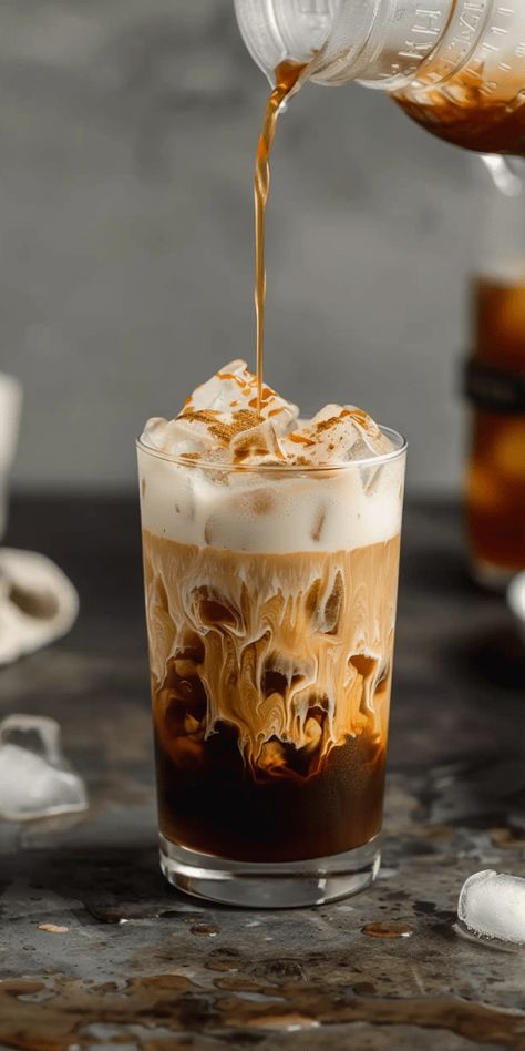 Caramel Hazelnut Iced Coffee [10 Minutes] - Chasety Hazelnut Iced Coffee, Kopi Starbucks, Caramel Hazelnut, Homemade Syrup, Homemade Drinks, Ice Coffee Recipe, Coffee Dessert, Coffee Photography, Iced Latte