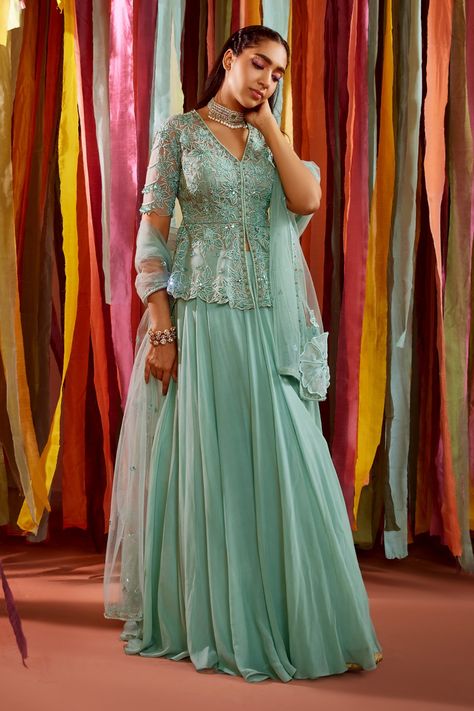 Shop for these amazing collections of Green Net Embroidered Zari V Neck Floral Peplum Top Skirt Set For Women by Label Sanya Gulati online at Aza Fashions. Mint Color Combinations Outfit, Green Combination Outfit Indian, Peplum And Skirt, Mehndi Engagement, Lehenga Top, Kurti Sleeves, Georgette Skirt, Happy Dresses, Long Gown Design