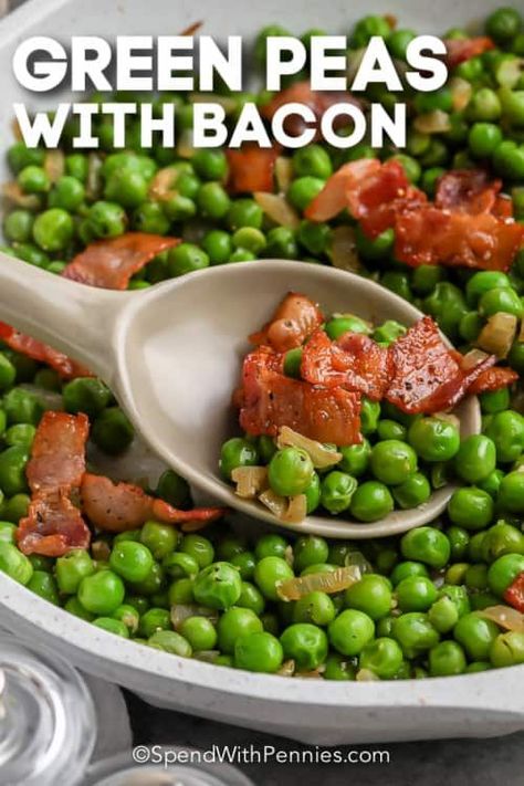 There are so few steps to making peas with bacon and it only uses 5 simple ingredients. Frozen peas, bacon, onions, & seasonings are all it takes to make this delish side dish! #spendwithpennies #peaswithbacon #sidedish #recipes #greenpeaswithbacon #onion #bacon #pasta #salad #cream Peas With Bacon, Bacon Side Dishes, Peas Bacon, Green Peas Recipes, Bacon Pasta Salad, Salad Cream, Quick Side Dishes, Roasted Vegetable Recipes, Bacon Pasta