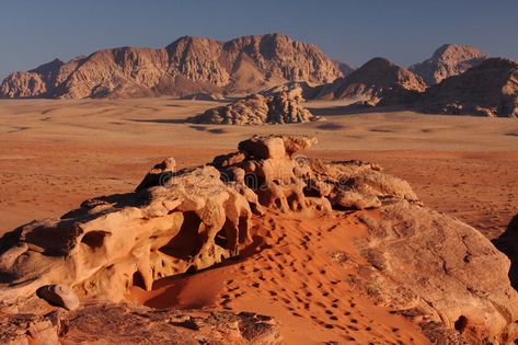 Red Rock Desert, Dyson Sphere, Desert Battlefield, Rocks And Mountains, Desert From Above, Desert Board, Rocky Desert, Distopian Desert, Space Environment