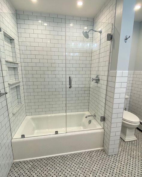 Tub With Glass Door, Bathroom Tub Shower Combo, Bathtub Shower Combo, Bilik Air, Tub Enclosures, Full Bathroom Remodel, Bathroom Tub Shower, Bathroom Redesign, 1920s Style