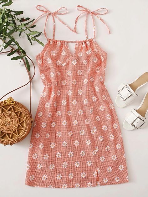 Mode Pastel, Vestido Shein, Short Frocks, Rosa Coral, Cute Dress Outfits, Cute Comfy Outfits, Fashion Attire, Daisy Print, Girls Fashion Clothes