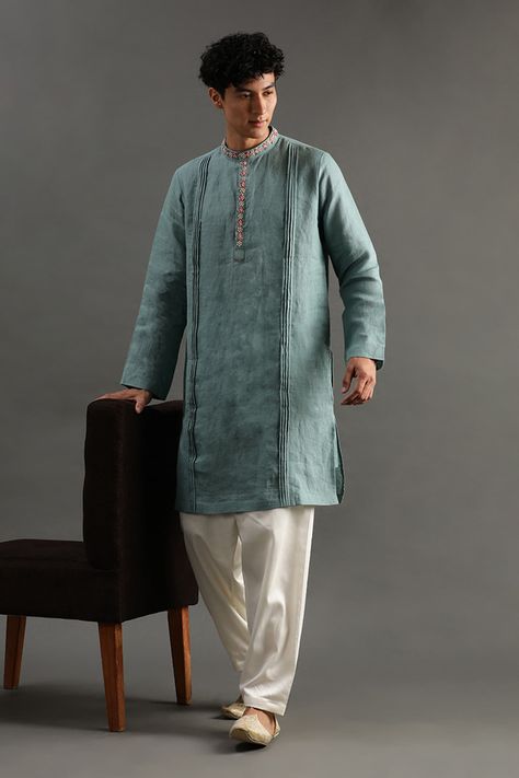 Plain Kurtas For Men, Linen Kurta Men, Men Traditional Wear Indian, Mens Wedding Wear Indian, Kurta Designs For Men, Designer Kurta For Men, Kurta Designs Men's, Short Kurta For Men, Latest Kurta Designs