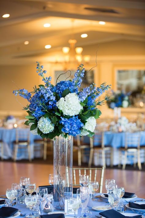 Sweet 16 Centerpieces Flowers, Wedding Flowers Garden Style, Blue Flowers Party Decor, Blue Roses Centerpieces, Cinderella Flower Centerpieces, Navy Flower Centerpieces, Flower Table Centerpieces Wedding, Blue Flower Centerpieces Diy, Royal Blue Flowers Wedding