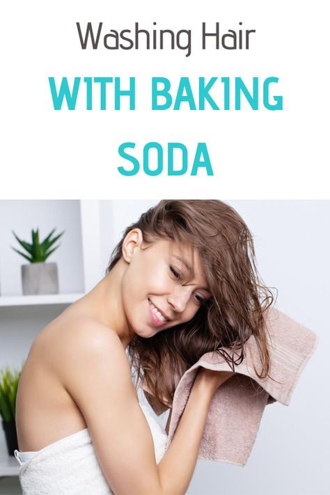 Washing Hair With Baking Soda, Baking Soda For Dandruff, Diy Shampoo Recipe, Baking Soda Shampoo Recipe, Baking Soda For Hair, Baking Soda Benefits, Diy Shampoo, Hair Cleanser, Summer Smoothies