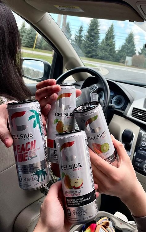 Celsius Energy Drink, Healthy Lemonade, Healthy Energy Drinks, Fuji Apple, Healthy Food Motivation, Live Fit, Healthy Energy, Energy Drink, Wild Berry