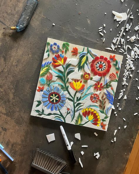 New commission in the works 🌸🌼🪻 #mosaic #glassart #brmosaics #mnartist #nordicdesign #scandinaviandesign Briony Machin Mosaic, Mosaic Projects Ideas, Mosaic Designs Pattern, Tile Mosaic Art, Mosaic Art Diy, Art Coquillage, Mosaic Inspiration, Tropical Patterns, Mosaic Art Projects