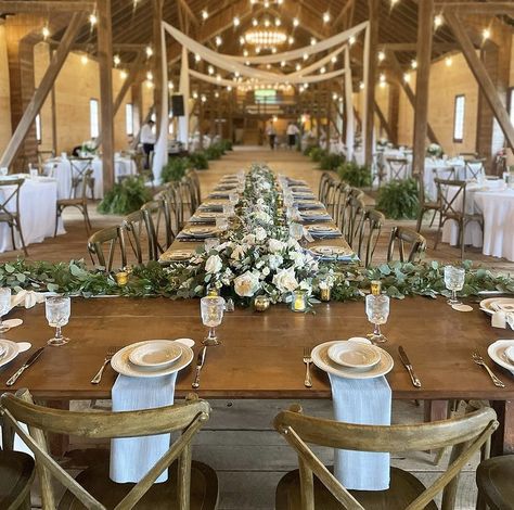 Head Table Configuration Wedding, Head Table Setup Wedding, Family Style Head Table Wedding, Wedding Centerpieces For Head Table, Big Head Table Wedding, T Shaped Head Table Wedding Reception, Harvest Style Head Table Wedding, Kings Head Table Wedding, Rustic Boho Wedding Head Table