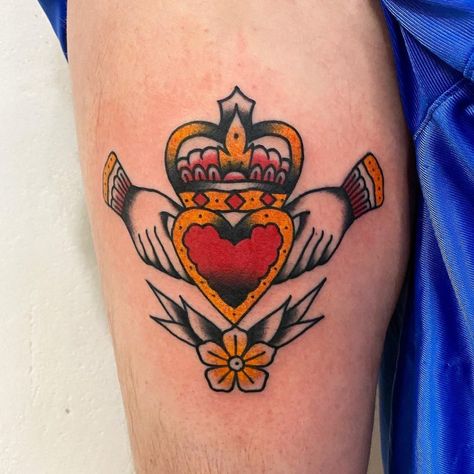 Claddagh Ring Tattoo, Irish Claddagh Tattoo, Claddagh Tattoo, Loyalty Tattoo, Ring Tattoo Designs, Crown Tattoo Design, Irish Tattoos, Celtic Tattoo, Gorgeous Tattoos