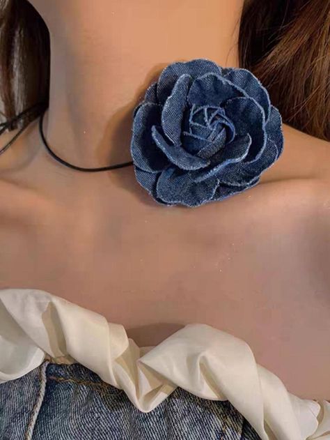 Flower Decor Choker | SHEIN USA Flower Choker Necklace, Y2k Punk, Flower Choker, Collar Chain, Womens Chokers, Rose Pendant, Estilo Punk, Hair Clips Girls, Style Punk