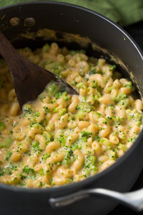 Stove Top Broccoli, Brocolli Mac And Cheese, Broccoli Mac And Cheese Recipe, Best Broccoli Recipe, Broccoli Mac And Cheese, Best Broccoli Cheese Soup, Healthy Broccoli Salad, Easy Mac N Cheese, Cheddar Mac And Cheese