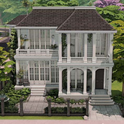 New Orleans Home | Patreon French House Sims 4, Sims Aesthetic House, Sims 4 White House, Sims 4 House Inspiration, New Orleans House Plans, Sims 4 Mansion, Sims 4 Houses Layout, Parisian House, The Sims 4 Lots