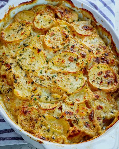 Old Fashioned Scalloped Potatoes, Scalloped Potatoes Easy, Scalloped Potato, Scalloped Potatoes Recipe, Oyster Recipes, Potato Skin, Scalloped Potato Recipes, Potatoes Au Gratin, Baked Ham