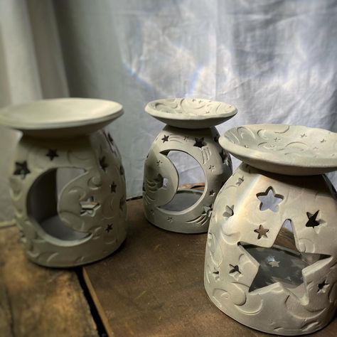 Ceramic Candle Luminaries, Ceramic Candle Warmer, Slab Lantern Ceramics, Clay Lanterns Ideas Ceramics, Pottery Lanterns Clay, Ceramic Candle Lanterns, Handbuilt Clay Projects, Clay Candle Pots, Lantern Ceramic Ideas