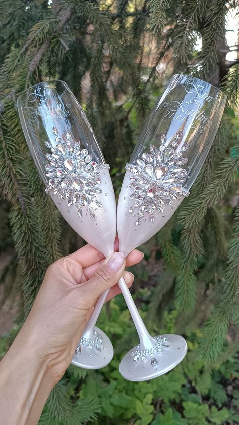 This Wedding Table Decor item by WeddingDesignUA has 119 favorites from Etsy shoppers. Ships from Ukraine. Listed on 05 Apr, 2023 Beautiful Champagne Glasses, Gorgeous Images, Plan Checklist, Pearl Cake, Crystals White, Random Products, Deco Champetre, Wedding Wine Glasses, Wedding Champagne Glasses