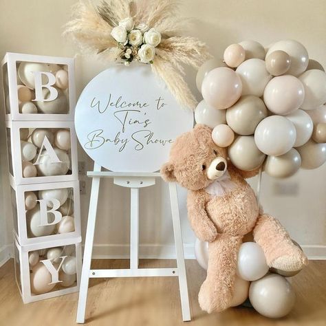 MILTON KEYNES BALLOON STYLIST on Instagram: "The Neutral one 🤎🤍🧸🤍🤎 #babyshowerballoons #teddybearballoon #babyshowerideas #neutralbabyshower #miltonkeynesballoons #balloonideas #balloonsofinstagram #balloons #babyshower" Spring Baby Shower Themes, Teddy Bear Baby Shower Theme, Décoration Baby Shower, Baby Shower Decorations Neutral, Strawberry Theme, Bear Baby Shower Theme, Classy Baby Shower, Babyshower Party, Idee Babyshower