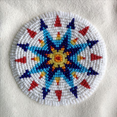 Rosette by Heidi Hydrick Beaded Medallion, Beading Designs, Indian Beadwork, Native American Beadwork Patterns, Native Beading, Native Beading Patterns, Native American Patterns, Motifs Perler, Beadwork Designs