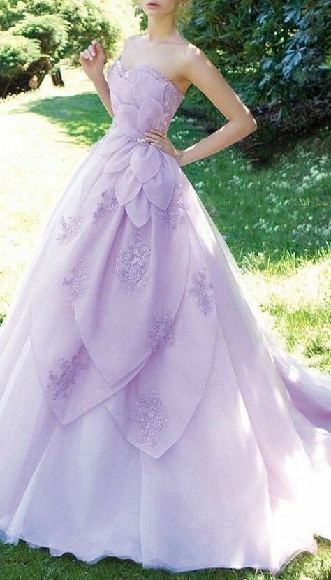 Organza Prom Dress, Prom Dress Purple, Lila Party, A Line Ball Gown, Organza Ball Gown, Purple Party Dress, Ball Gown Prom Dress, Purple Prom, Strapless Prom Dress