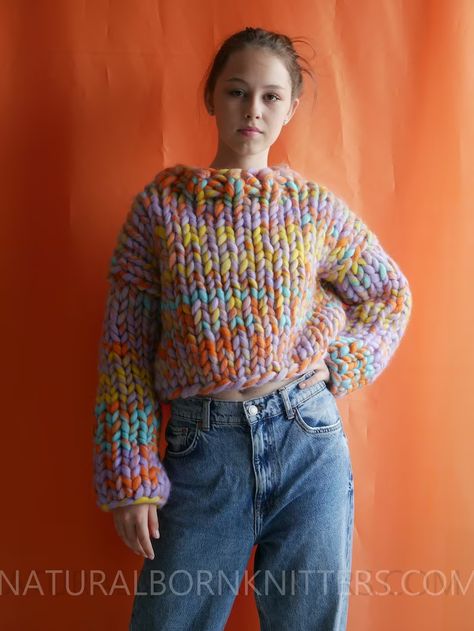 Thick Yarn Sweater, Crochet Sweater Thick Yarn, Bulky Knit Sweater, Colorful Pullover, Sweater Colorful, Giant Yarn, Bulky Sweaters, Bulky Knit, Chunky Turtleneck Sweater