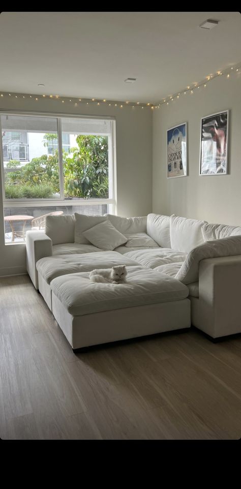 Super Comfy Couch, Big Fluffy Couch, Room Couch Ideas Bedrooms, Comfy Couch Aesthetic, Big White Couch, Comfortable Couches Living Room, Big Cozy Couch, Big Couches, Couch In Bedroom