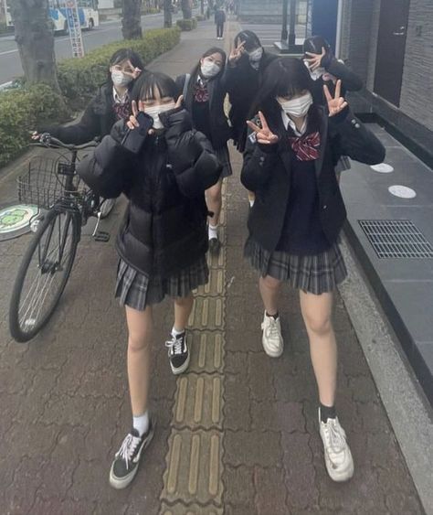 Japan Vibes, Japan School, Japan Icon, Korean School, Japan Lifestyle, Japanese High School, Japanese Lifestyle, School Icon, Japan Aesthetic