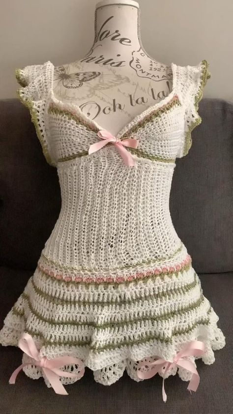 Crochet Fairy, Confection Au Crochet, Mode Crochet, Crochet Business, Crochet Design Pattern, Crochet Clothing And Accessories, Kawaii Crochet, Crochet Clothes For Women, Crochet Fashion Patterns