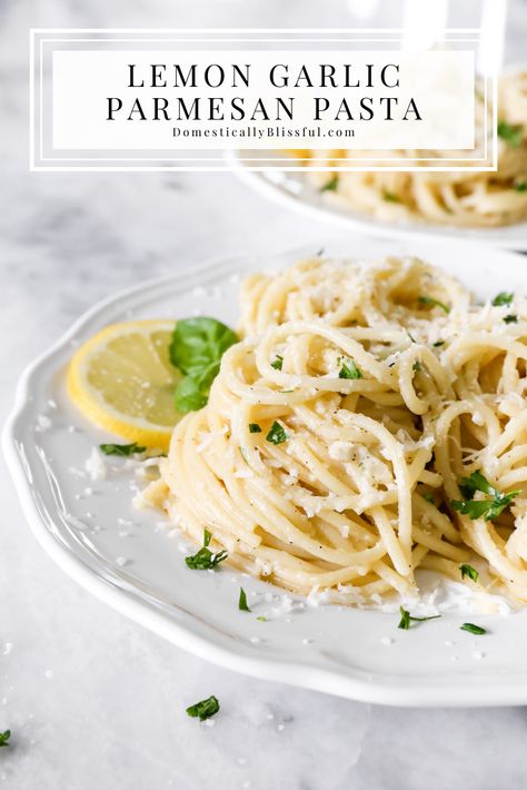 Lemon Garlic Parmesan Pasta, Pasta With Parmesan Cheese, Lemon Parmesan Pasta, Lemon Pasta Recipes, Garlic Parmesan Pasta, Draw Eyebrows, Lemon Garlic Pasta, Light Pasta, Yummy Pasta