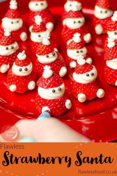 A healthy fruit chistmas themed snack that the kids love! Homeschool Cooking, Strawberries Cream Cheese, Strawberry Santa, Christmas Fare, Strawberry Santas, Christmas Cookie Exchange Recipes, Christmas Bakes, Advocare Recipes, Santa Party