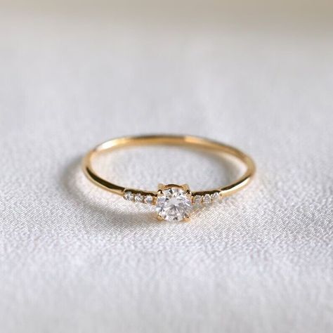 Dainty Gold Ring, Dainty Wedding Ring, Gold Promise Rings, Mohs Scale, Dainty Gold Rings, Moissanite Diamond Rings, Simple Engagement Rings, Round Cut Engagement Rings, Promise Rings For Her