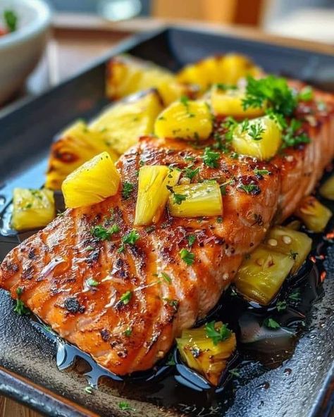 Recipes For Bariatric Beginners | HONEY PINEAPPLE SALMON🍯🍍 | Facebook Salmon Pineapple Bowl, Salmon Pineapple Recipes, Pineapple Salmon Recipes, Salmon And Pineapple, Salmon Pineapple, Salmon With Pineapple, Grilled Pineapple Salmon, Honey Pineapple Salmon, Salmon With Pineapple Salsa