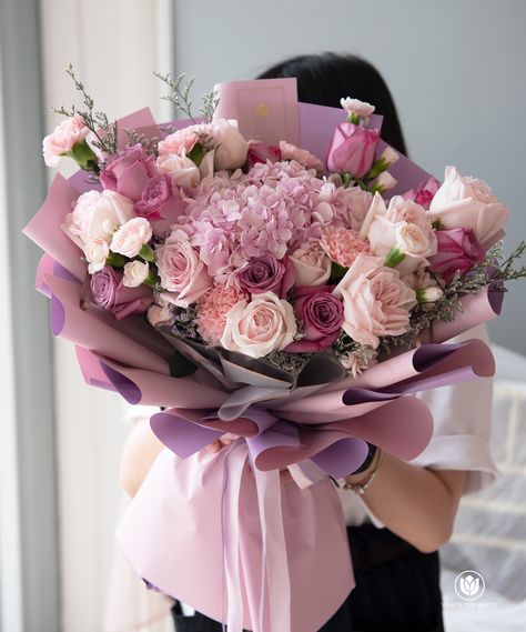 Luxury flower bouquets