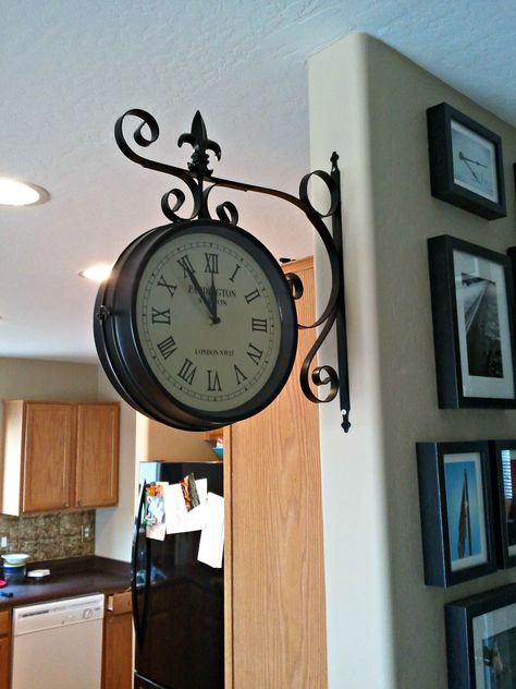 Creative wall clock ideas Modern wall clock ideas 2023 Home decorations Top wall clock decor Gothic Bedroom Furniture, Wall Clock Ideas, Wall Watches, Giant Wall Clock, Wall Clock Kits, Clock Ideas, Bedroom Wall Clock, Kitchen Clocks, Oversized Wall Clock