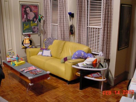 Joey and Chandler's Apartment Friends Apartment, Yellow Couch, Friends Scenes, New York City Apartment, Friends Series, Production Design, Friends Set, Friends Tv Show, Living Room Tv