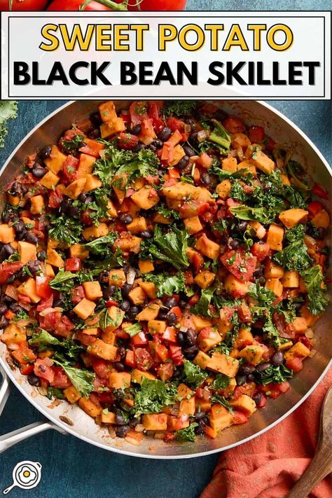 Sweet Potato Black Bean Skillet Turkey Sweet Potato Black Bean Skillet, Sweet Potato Recipes Black Bean, Sweet Potato And Beans Recipes, Black Beans And Sweet Potato Recipes, Recipes For Black Beans, Black Bean Casserole Recipes, Black Bean Meal Prep, Sweet Potato Black Bean Skillet, Beans Meal Prep