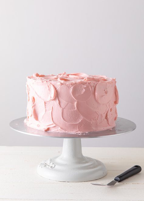 Easy Textured Buttercream Cakes - Style Sweet Cake Textures Buttercream, Textured Buttercream Cake Tutorial, Textured Cake Tutorial, How To Ice A Cake With Buttercream, Textured Buttercream, Cake Texture, Textured Cakes, Simple Round Cake, Textured Cake