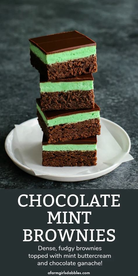 Chocolate Mint Brownies - A rich and decadent treat, with layers of fudgy brownie, mint frosting, and chocolate glaze! Layered Brownies, Mint Brownies Recipe, Chocolate Mint Brownies, Mint Frosting, Mint Desserts, Cookie Dough Cake, Mint Brownies, Fudgy Brownie, Mint Recipes