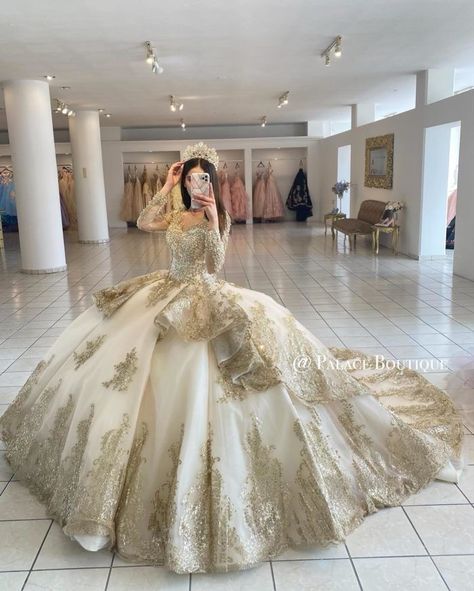 Quinceanera Dresses White And Gold Ball Gowns, Quince Dresses Sleeves, Gold Quncie Dresses, Gold And Champagne Quinceanera Dresses, Beige And Gold Quinceanera Dress, Ivory And Gold Quinceanera Dress, White With Gold Quinceanera Dresses, Quince Dresses Long Sleeve, Quinceanera Dresses Beige